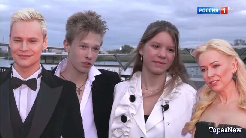 Привет-Андрей 22 ноября 2025 смотреть онлайн